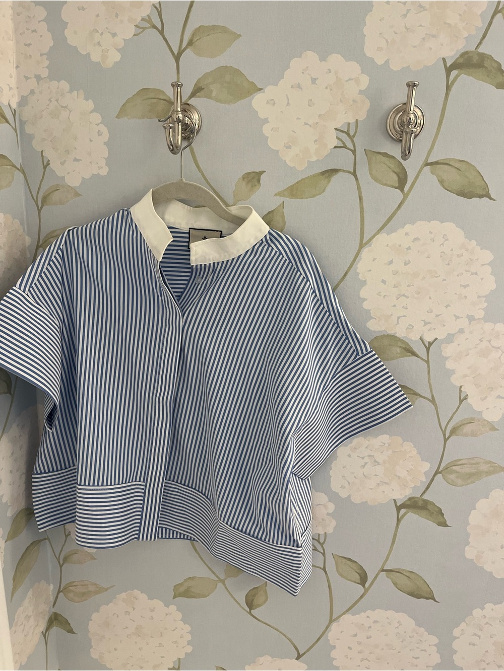 Tuckernuck Blue & White Striped Short-Sleeve Button Down Top